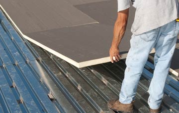 benefits of insulating Cunnister flat roofing